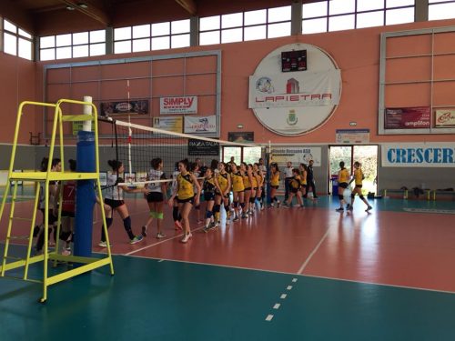Volley Femminile Playoff Serie D Gara 1: La Volley Rossano domina e vince la gara d’andata contro la Lorica.