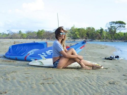 KiteSurf e Bikini: L’accoppiata perfetta. Bianca Forzano:” E’ uno Sport anche per noi Donne”. L’intervista alla Coach.