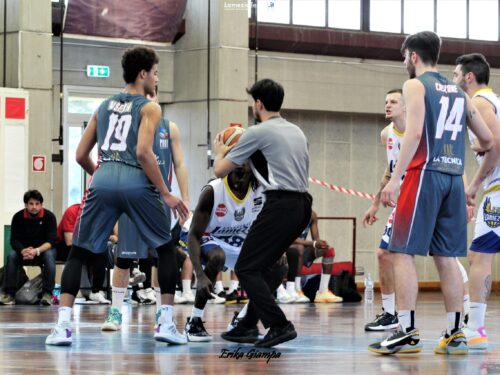 Basket Maschile Serie C Gold: Il Basketball Lamezia si impone sulla Pallacanestro Angri.