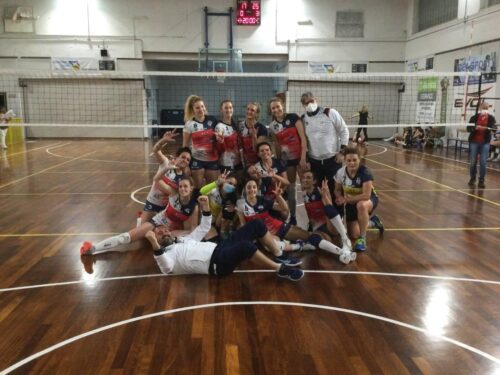 Volley Femminile Serie C: Volley San Lucido, buona la prima nella seconda fase. Vittoria importante.